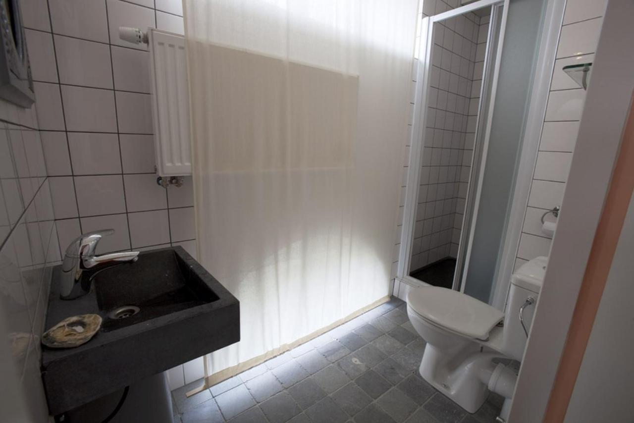 De Oude School 4 Pers App Apartment Vise Bagian luar foto